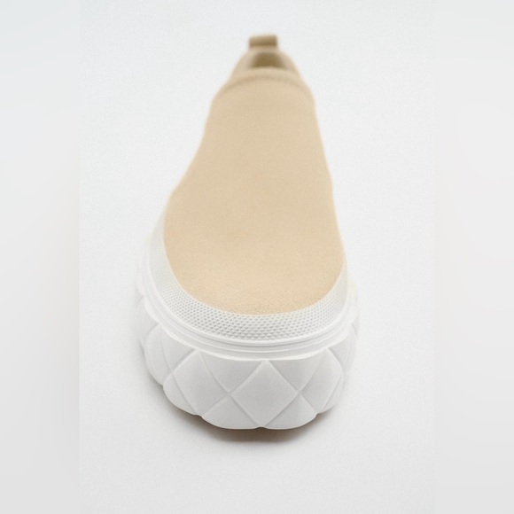 NEW WITHOUT A TAG ZARA ATHLETIC LEATHER SNEAKERS - Picture 3 of 6